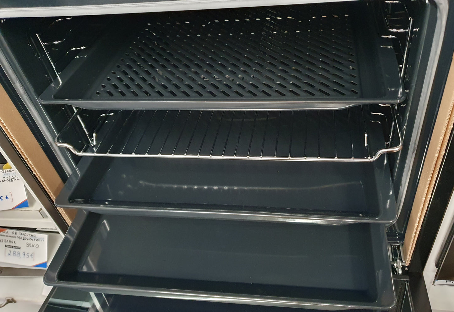 Forno HBG7341B1 Serie 8 |Ar quente 3D|Função AirFry |71 L |- BOSCH