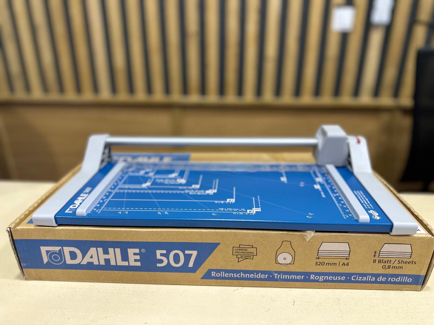 Guilhotina 507-Dahle