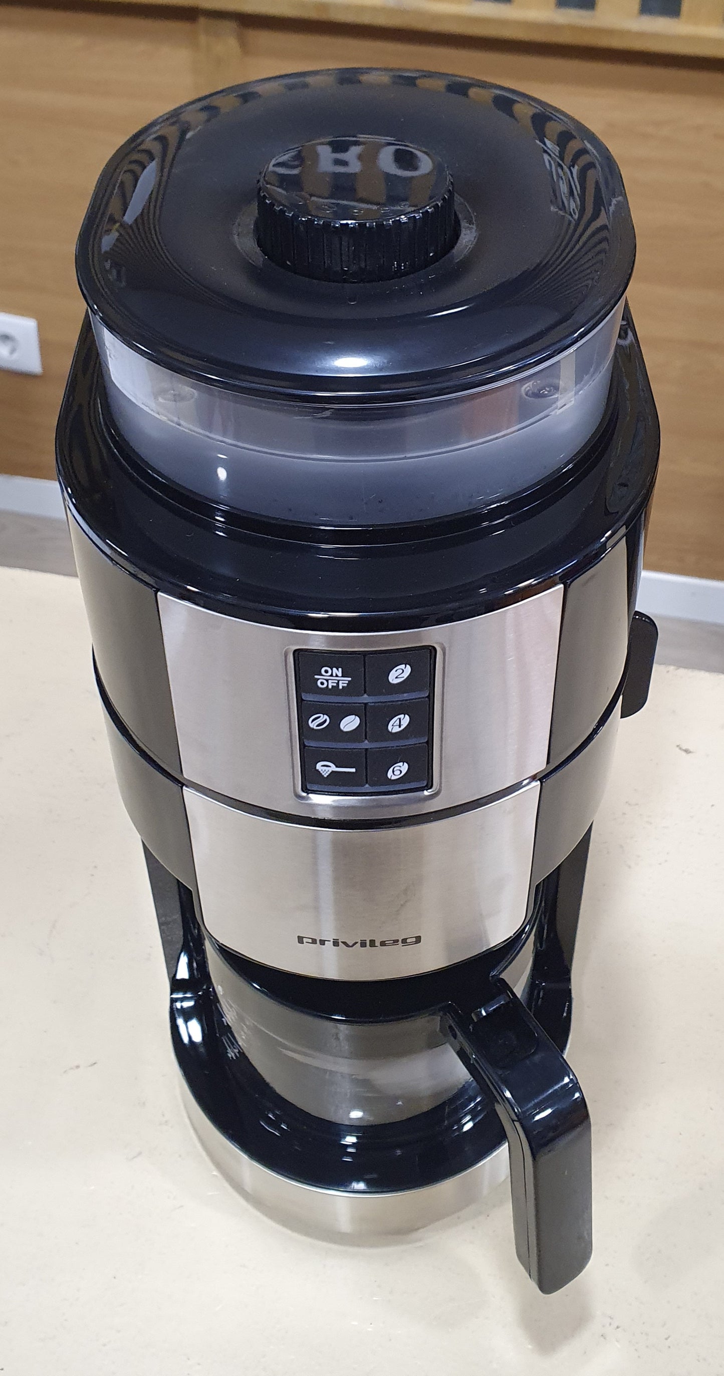 Máquina de Café Aut. |CM1121-GS|820W - Privileg