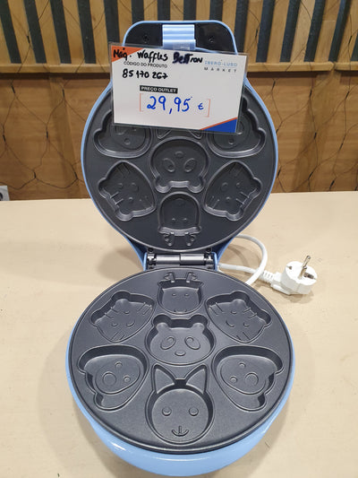 Máquina de Waffles AAW700B /700W - Bestron