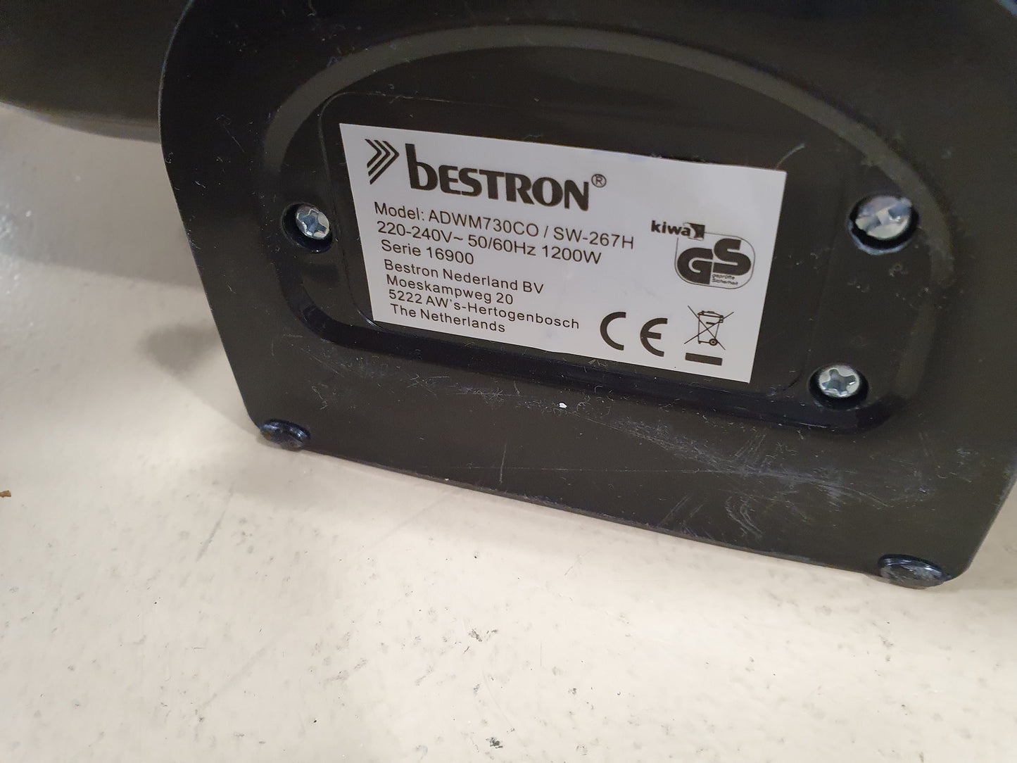 Máquina de Waffles ADWM730CO/ 1200W - Bestron