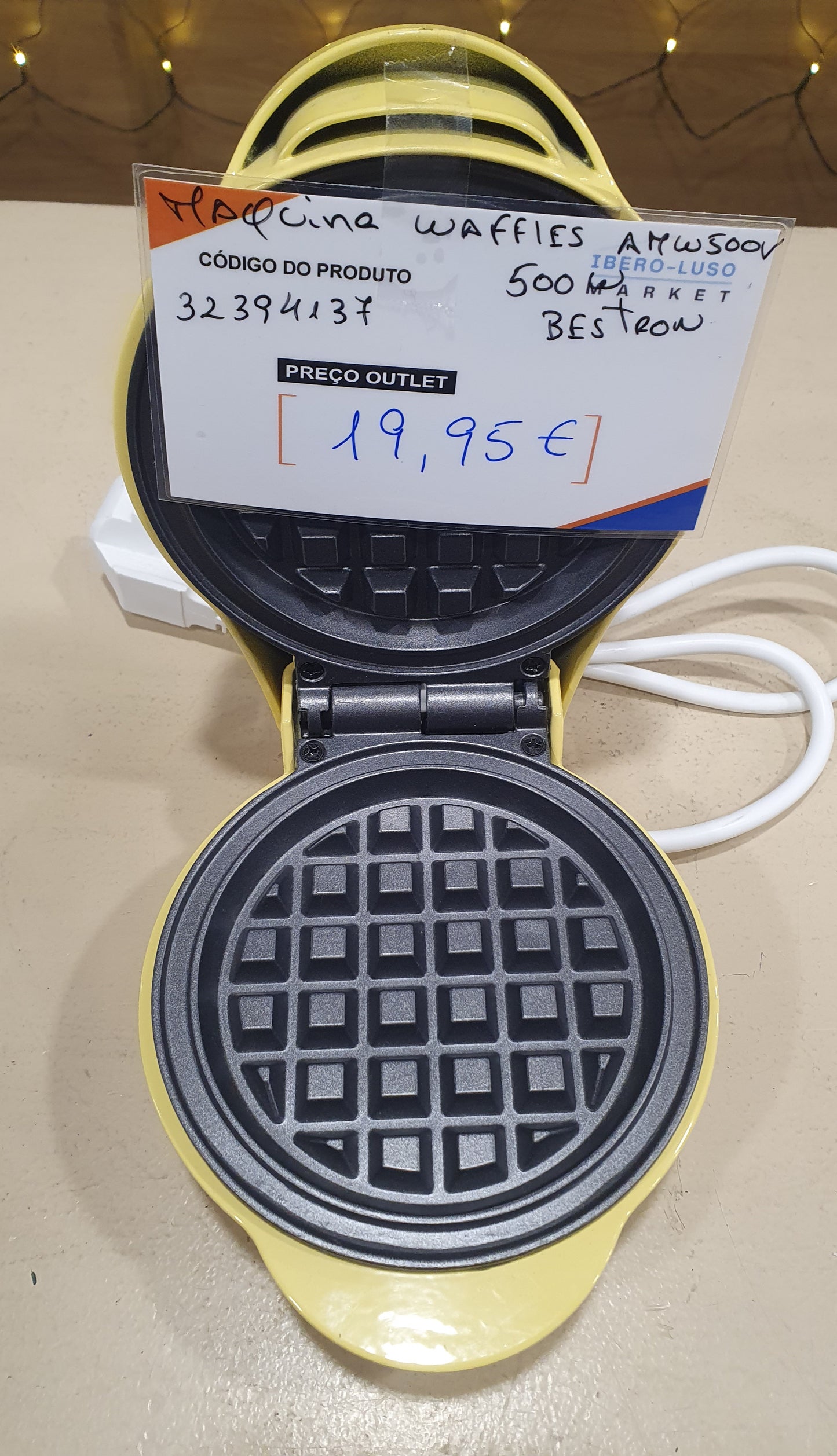 Máquina de Waffles AMW500V /550W - Bestron