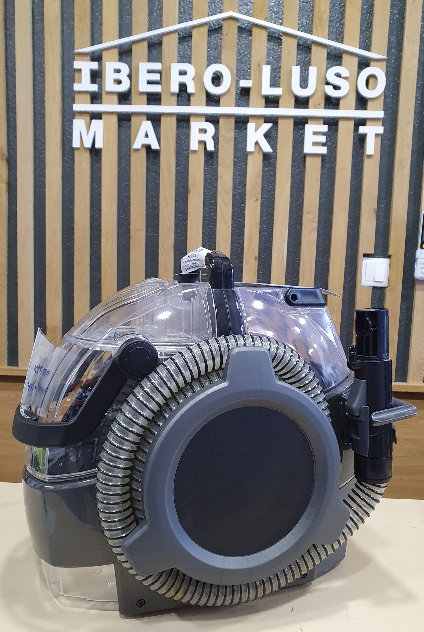 Aspirador SpotClean Auto Pro Select 3730N /750W - Bissell