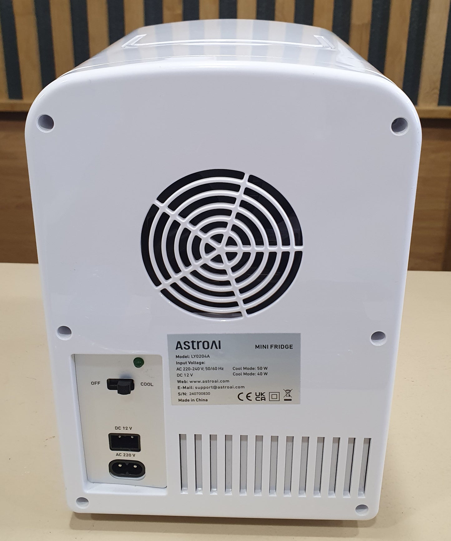 Mini Frigorífico LY0204A |4 litros|220 V CA/12 V,|branca -AstroAI