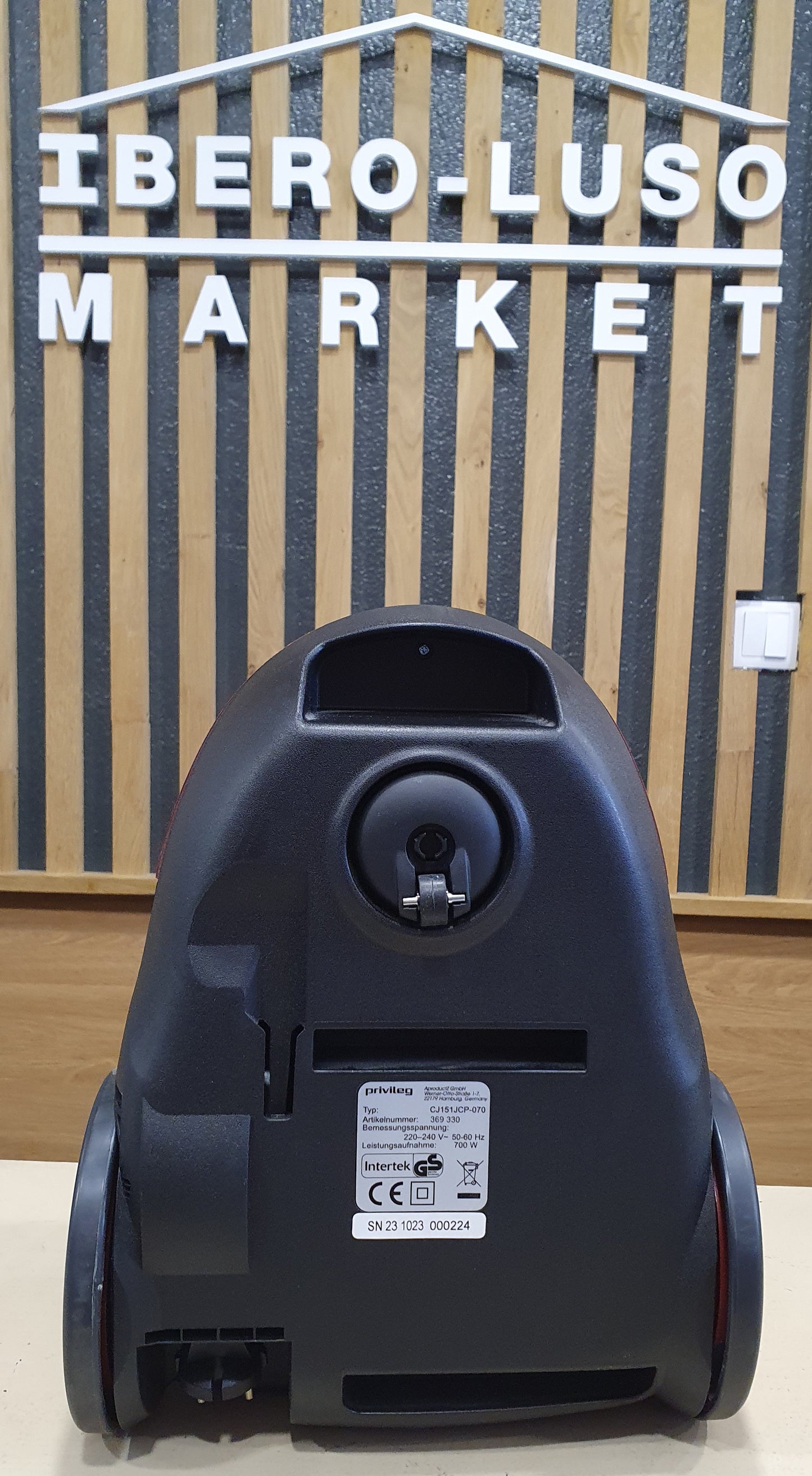 Aspirador CJ151JCP070 - Privileg