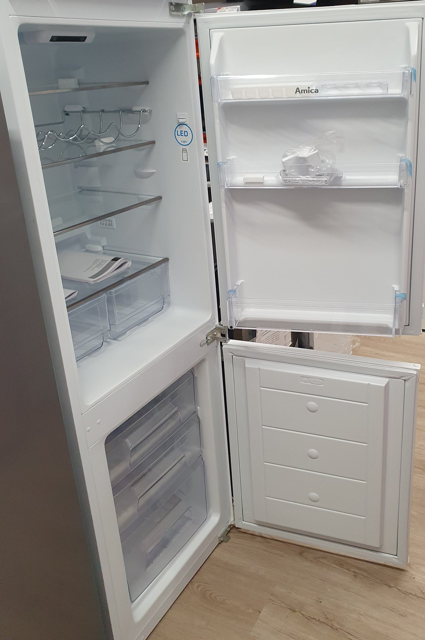 Frigorifico Combinado de encastre EKGCS 385 901 - Amica