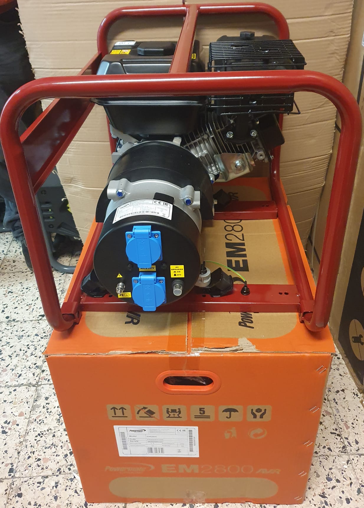 Gerador monofásico com motor a gasolina EM2800 de 2500 W-POWERMATE