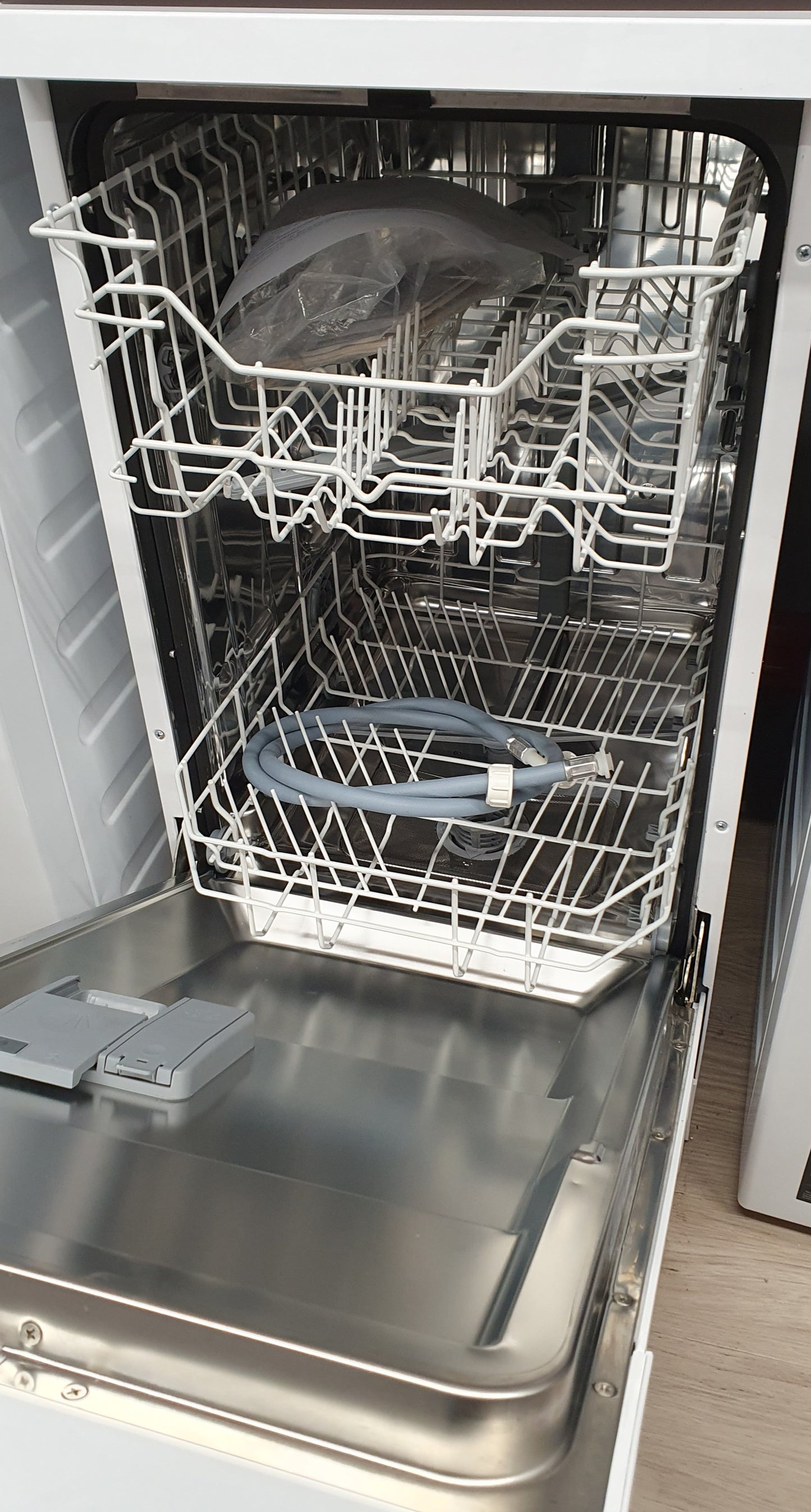 Máquina de Lavar Loiça 45cm GSPS45V - RESPEKTA