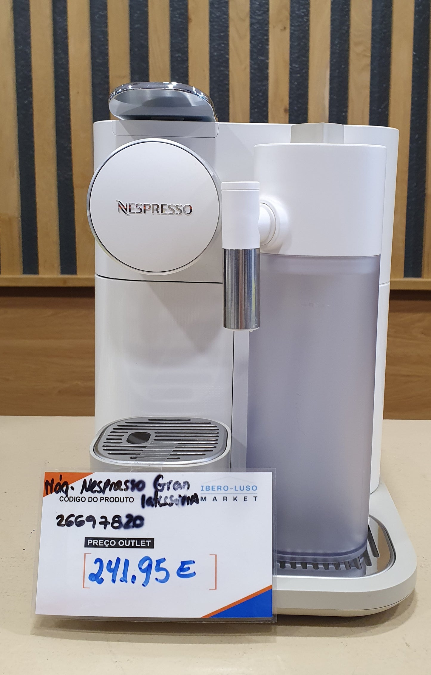 Máquina de Café de cápsulas Gran Lattissima EN650.W - De´Longhi