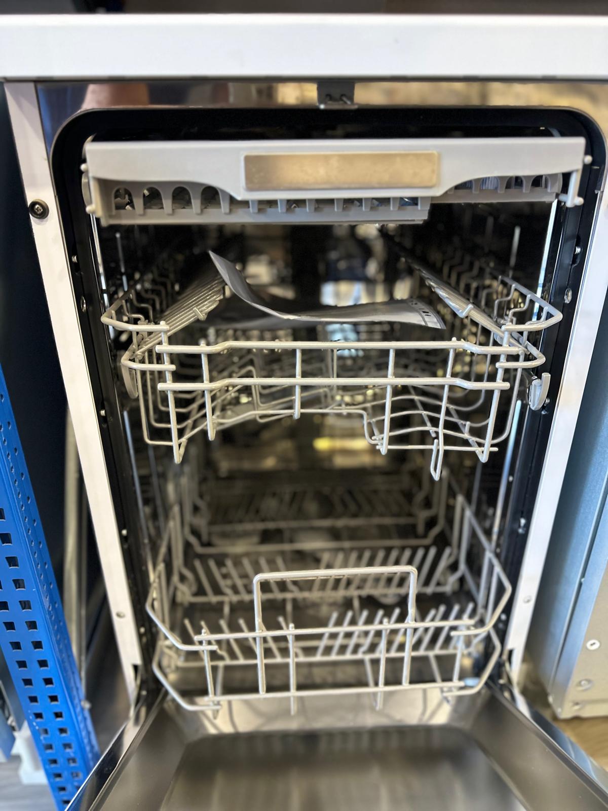 Máquina de Lavar Loiça 45CM - HS520E40WUK BRANCA - HISENSE