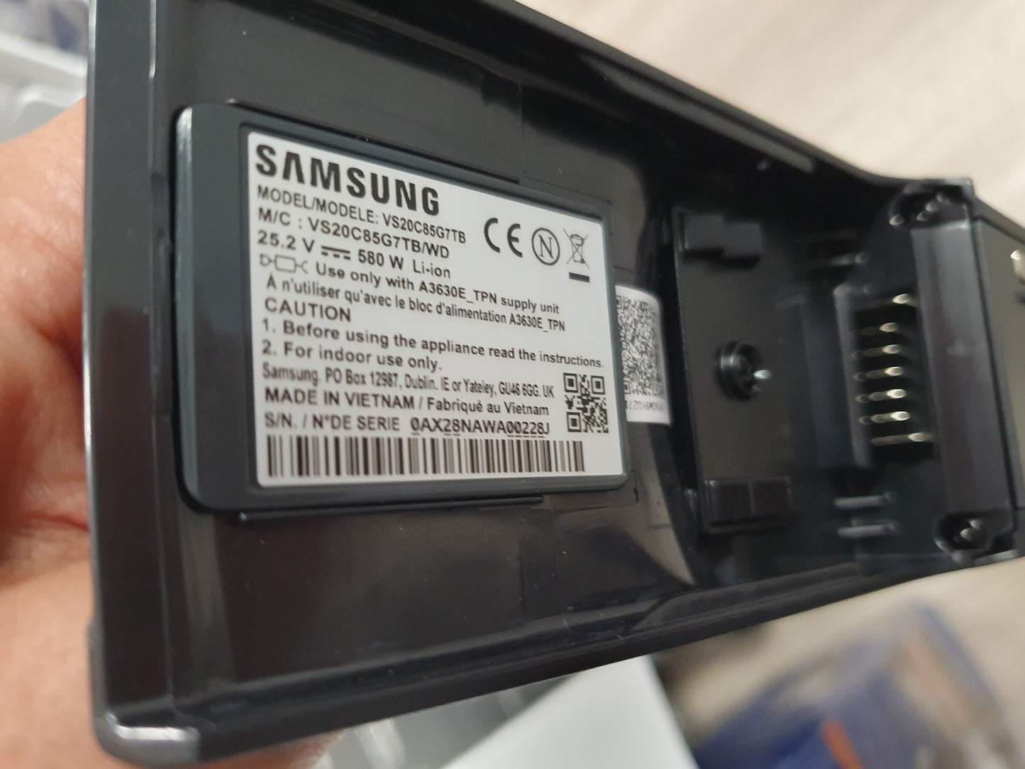 Aspirador de mão sem fios Jet 85 WetClean VS20C85G7TB/WD - Samsung