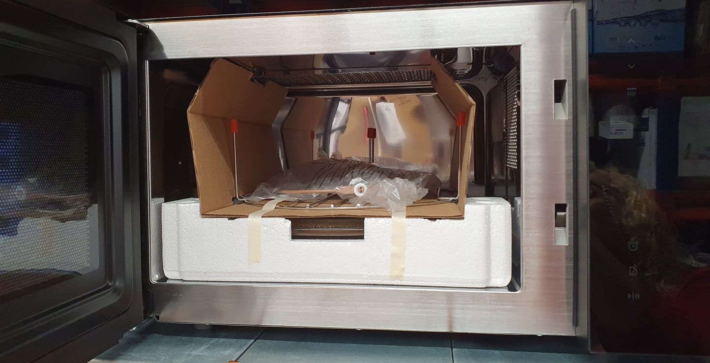 Micro-ondas MO 23 ORAB / 900W/ 23L - Gorenje