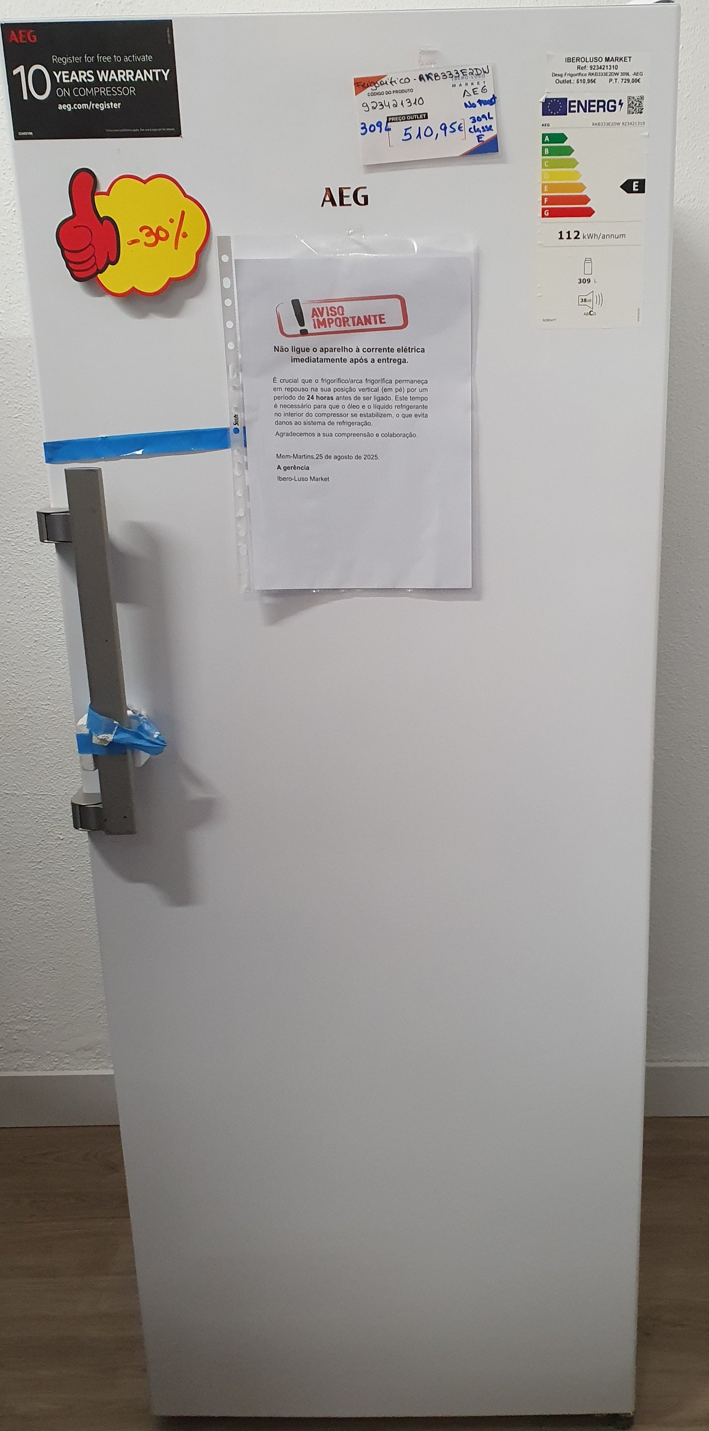 Frigorífico RKB333E2DW - AEG