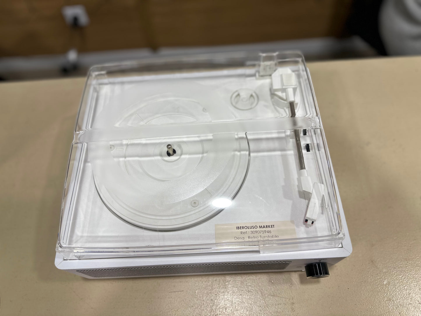 Gira Discos Retro Vintage R608 - Turntable