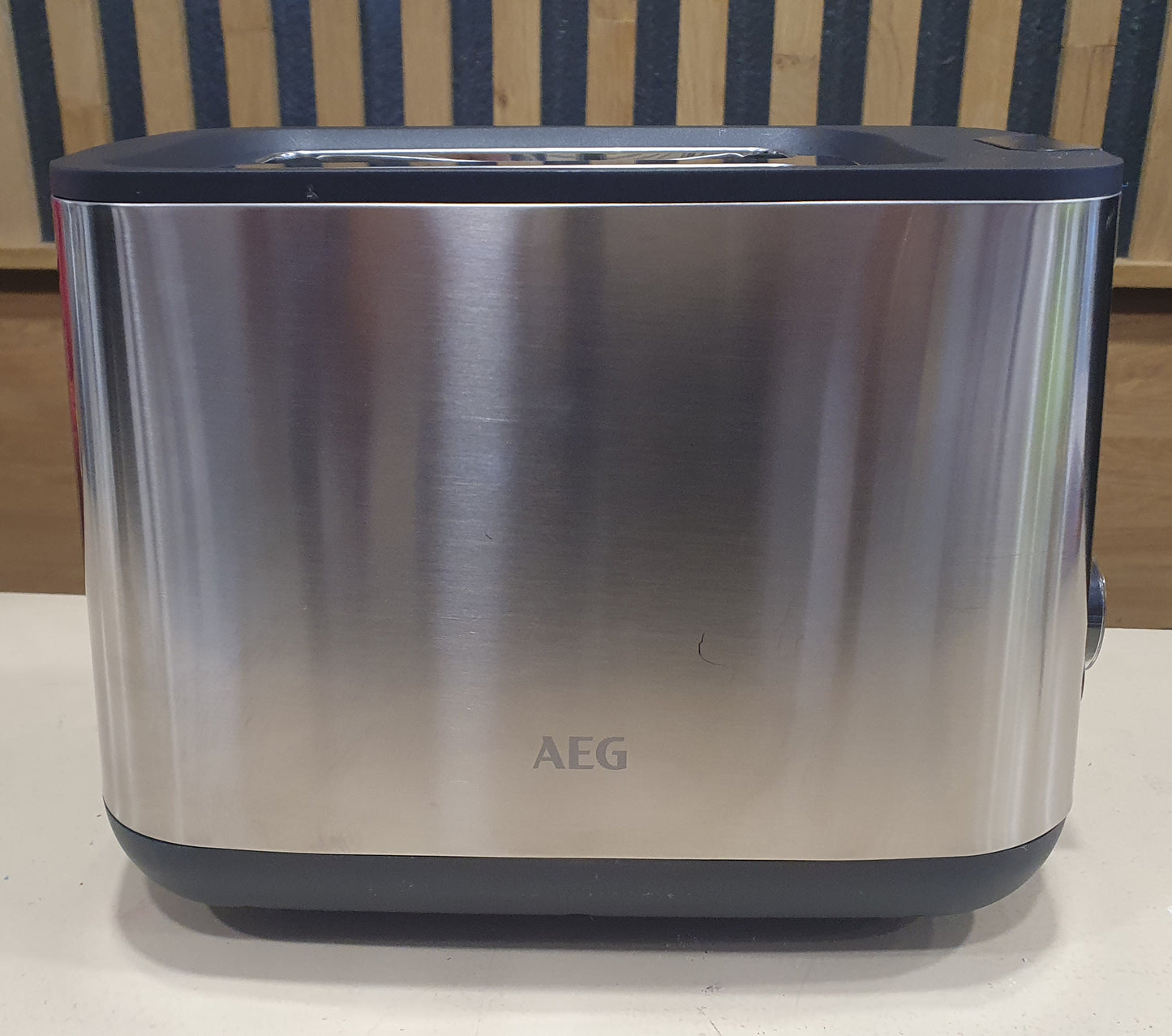 Torradeira  T3-1-3ST - AEG