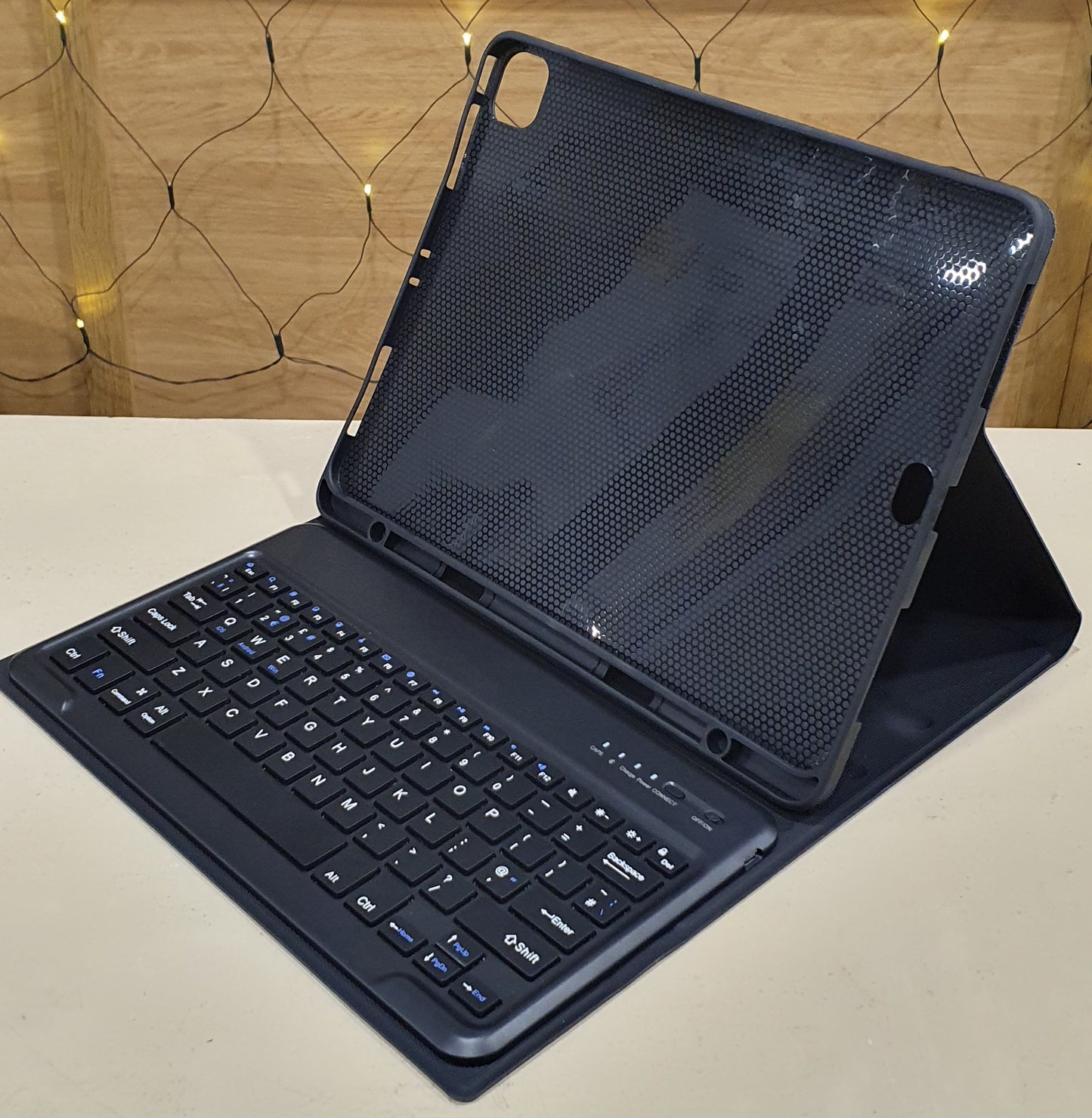 SUPORTE TABLETE COM TECLADO